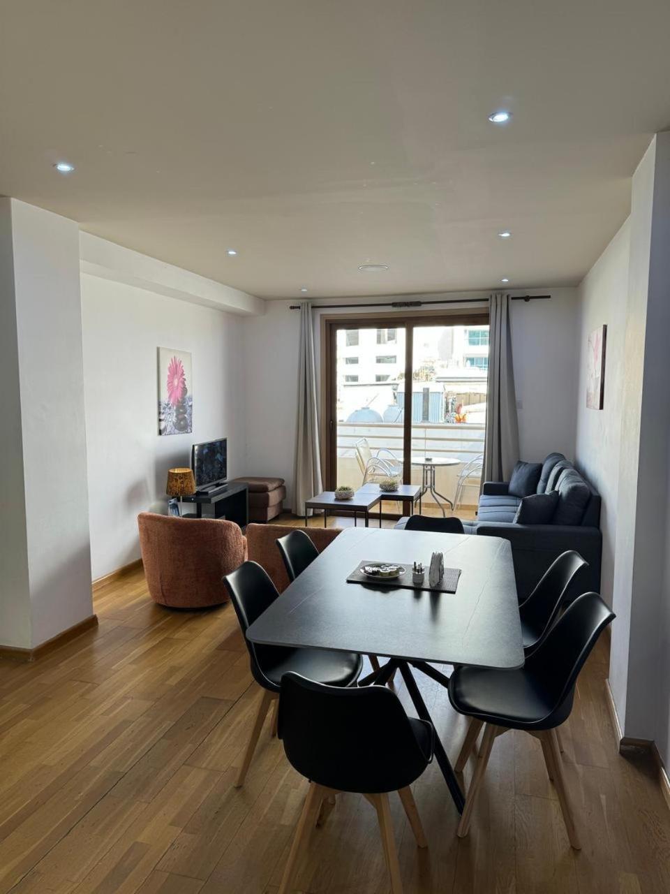 Ithaki Phinikoudes Apartments No. 106 Λάρνακα Εξωτερικό φωτογραφία